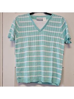 Alfred Dunner Aqua and White V-Neck Top